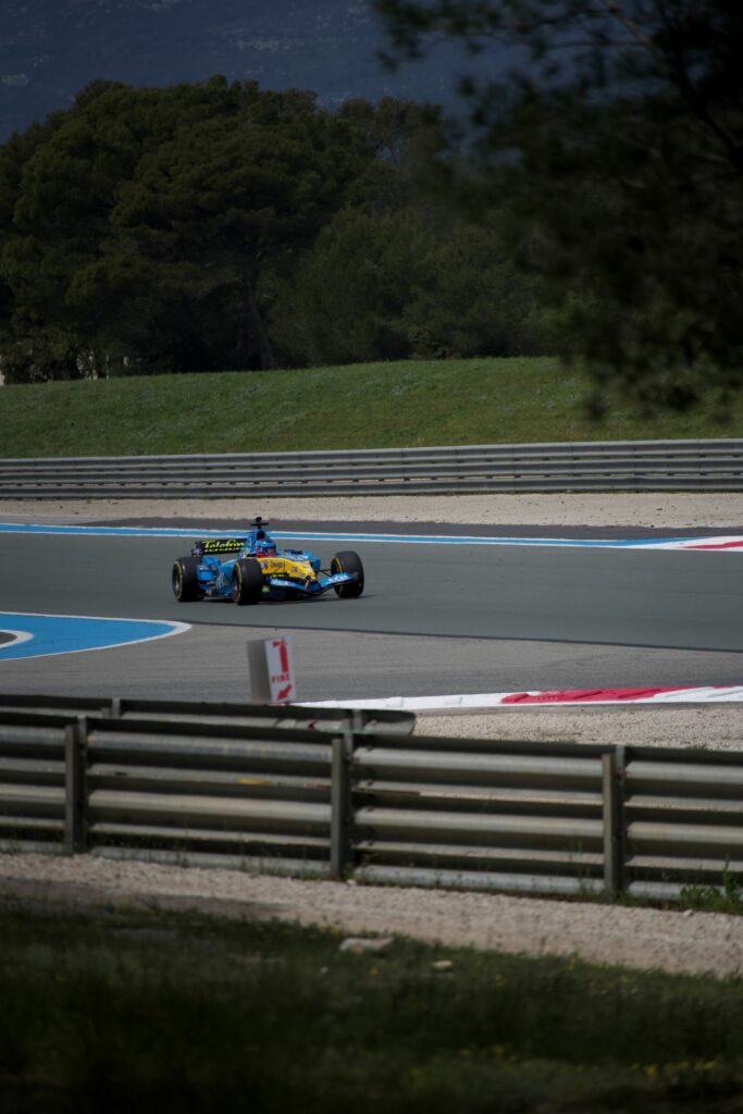 renault r25 renault r25