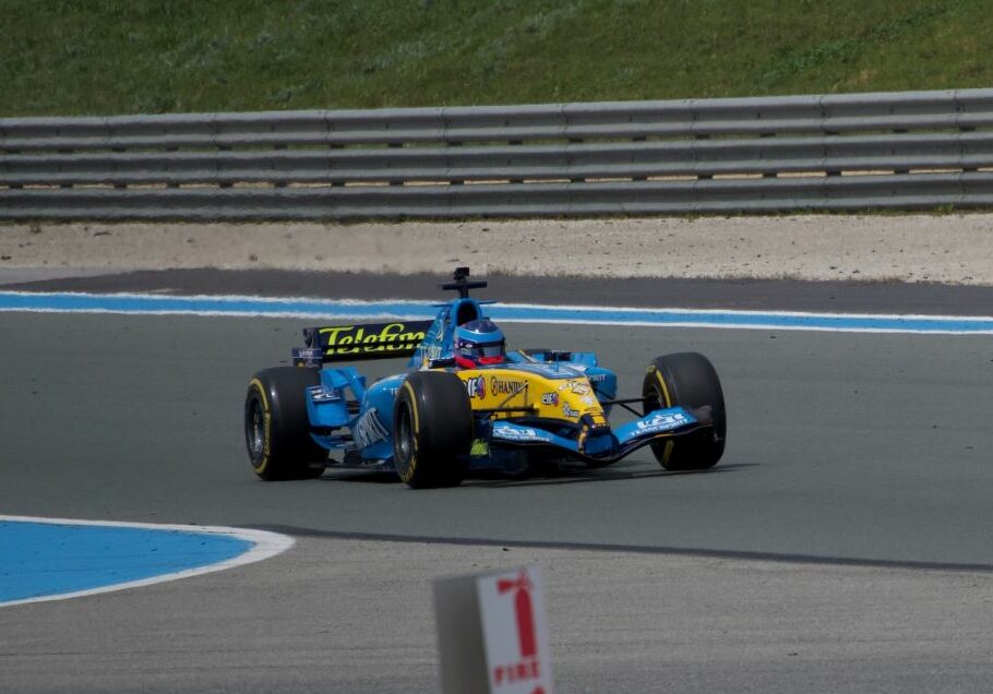 renault r25